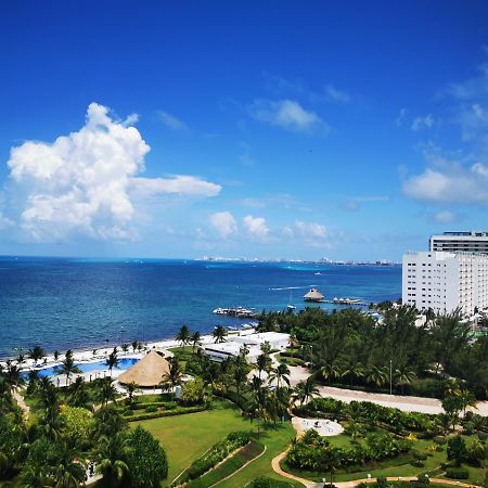 Pent House Amazing View Beachfront Cancún Exteriör bild