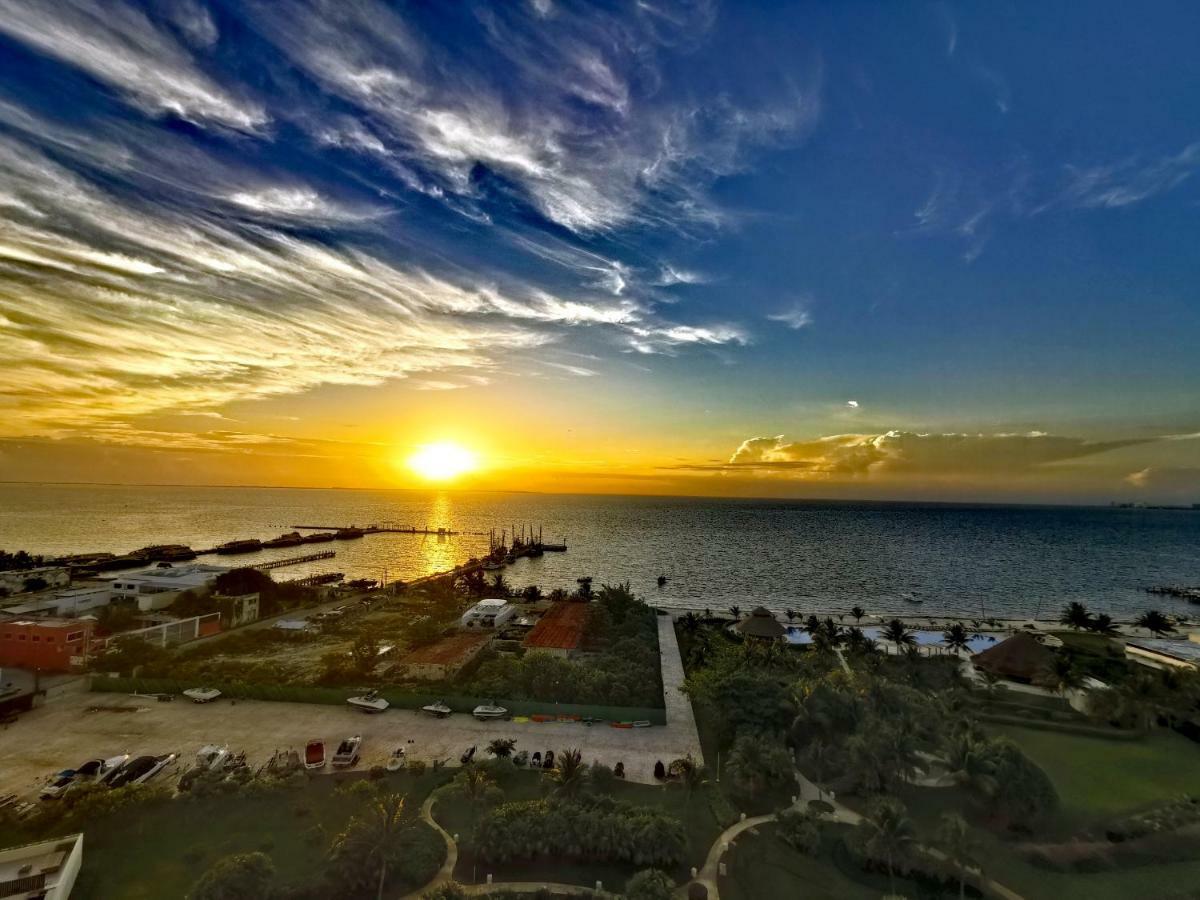 Pent House Amazing View Beachfront Cancún Exteriör bild